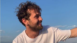 Deha Dizisinin Oyuncu Kadrosu Açıklandı: Aras Bulut İynemli’nin Ailesi Kim?