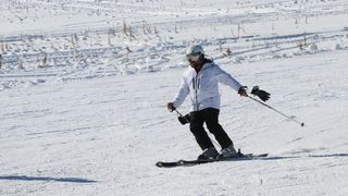 Erciyes Kış Sporları Merkezi'nde Kayaksever Yoğunluğu