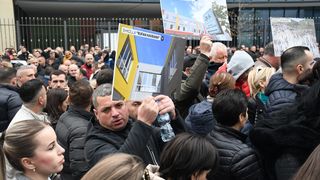 Arnavutluk'ta Tiran Belediye Başkanı Erion Veliaj'ın Gözaltı Süresi Uzatıldı