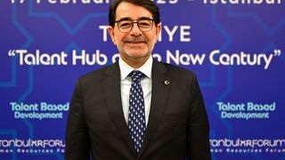 Türkiye'den Yurt Dışına Eğitim İçin Giden Gençler Hakkında Yeni Açıklamalar