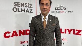 Türk Kızılay, Ege Bölgesindeki En Fazla Kan Bağışlayanlara Plaket Verdi