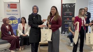 AB Gençlik Çalışanlarının Hareketliliği Projesi Adana Programı Başladı