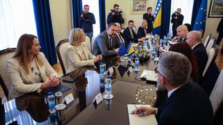 AGİT Genel Sekreteri, Bosna Hersek'teki Siyasi Krize Destek Verdi