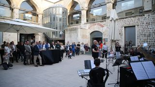 Edirne'de Türkçe ve Yunanca Şarkılarla Renkli Bir Konser Gerçekleşti