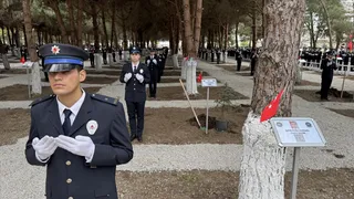 Fethi Sekin'in Mezun Olduğu Okulda 'Kahramanlar Ormanı' Açıldı