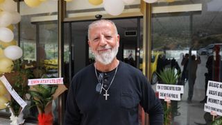 Süryani Usta Gabriel Özmen, Mardin'de Pizza Salonu Açarak 20 Kişiye İstihdam Sağladı
