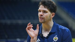 Tarık Biberovic'in Hedefi: Fenerbahçe ile THY Avrupa Ligi'ni Kazanmak ve NBA'e Gitmek