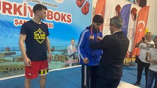 Ağrı'da İsmet Sarı Genç Erkekler Türkiye Ferdi Boks Şampiyonası Tamamlandı