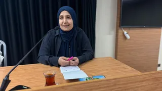 Akif Emre Anısına Saygı Programı Düzenlendi