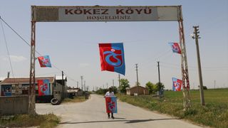 Aksaray'ın Kökez Köyü: Trabzonspor'a Bağlı Fanatik Taraftarlar
