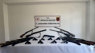 Alanya'da Silah Kaçakçılığı Operasyonunda 2 Tutuklama