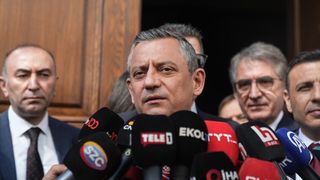 CHP Genel Başkanı Özgür Özel, TÜSİAD ve İSO'yu Ziyaret Etti
