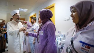 Diyanet İşleri Başkanı Ali Erbaş, Mekke Hastanesi'ni Ziyaret Etti