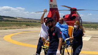 Diyarbakır'da Yanık Yaralanması Olan Kişi Ambulans Helikopterle Hastaneye Sevk Edildi