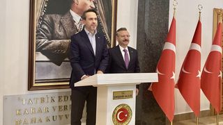 Enerji Bakanı Bayraktar, Türkiye'nin Enerji Vizyonunu Açıkladı