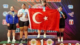 Fatmagül Çevik, Gençler Dünya Halter Şampiyonu Oldu