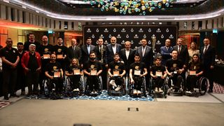 Galatasaray Kulübü Başkanı Dursun Özbek'ten Kulüp Başarılarına Değerlendirme