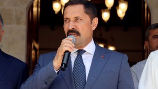 Hatay'da Depremzedelere 5 Camii ve 1 Mescid Yeniden Açıldı