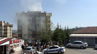 Kırıkkale'de Apartman Yangını: 6 Kişi Dumandan Etkilendi