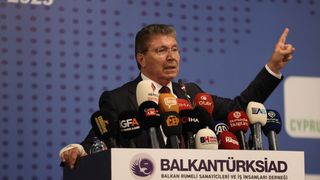 KKTC Başbakanı Ünal Üstel, Bursa'da Kıbrıs Türk Halkının Mücadelesini Vurguladı
