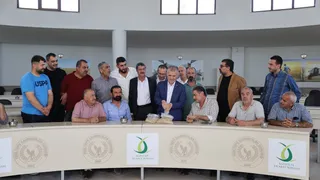 Mardin'de Arpa Hasadı Başladı: İlk Ürün Satışa Sunuldu