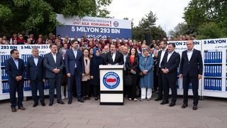 Memur-Sen Genel Başkanı Yalçın'dan Kılık Kıyafet Özgürlüğü İçin Anayasa Değişikliği Talebi