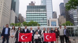 Milli Sporcular BM Genel Merkezi'ni Ziyaret Etti