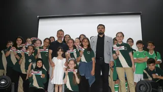 Rize'de Müzikle Matematiği Birleştiren Öğretmenden Öğrencilere Konser