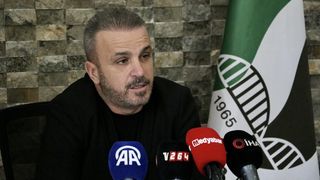 Sakaryaspor Kulübü Başkanı Cumhur Genç Sezon Değerlendirmesi Yaptı
