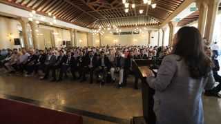 Şam'da Gençler için Teknoloji ve Eğitim Kampı Düzenlendi