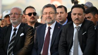 Tarım ve Orman Bakanı Yumaklı, Kayseri'de Süt Üretimi ve Hayvancılık Destekleri Hakkında Bilgiler Verdi