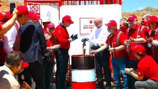 TBMM Başkanı Kurtulmuş, Şırnak Gabar Dağı'nda Petrol Akışını İzledi