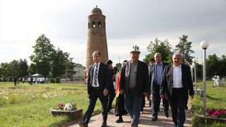 Türkiye'nin Bişkek Büyükelçisi Ökem, Kırgızistan'nın Oş Bölgesini Ziyaret Etti