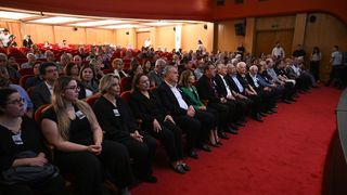 Yönetmen Ali Özgentürk, Adana'da Son Yolculuğuna Uğurlandı