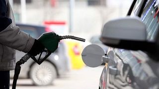 Akaryakıt alacaklara bayram müjdesi! O tarihi bekleyin: litre başı 1 TL'den fazla düşecek