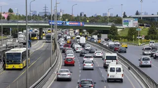 Araç sahipleri kemerleri bağlasın! Cepleri sarsacak yeni zorunluluk yayımlandı