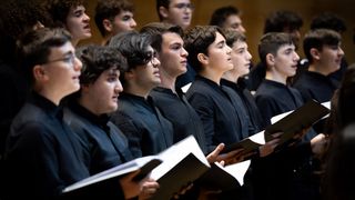 Devlet Çoksesli Korolarından Duygu Dolu Sezon Finali Konseri