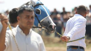 Kırklareli'nde Yağlı Güreş Etkinliği Kapsamında At Yarışları Düzenlendi