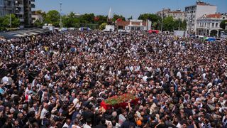 Manisa Büyükşehir Belediye Başkanı Ferdi Zeyrek İçin Tören Düzenlendi