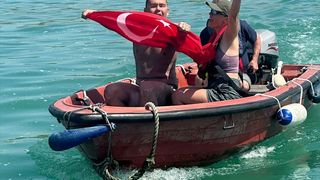 Tuna Tunca, Manş Denizi'ni Geçen İlk Otizmli Türk Sporcu Oldu