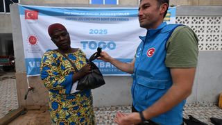 Türkiye Diyanet Vakfı, Togo'da Kurban Eti Dağıtımına Başladı