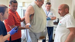 310 Kilogramlık Hasta, Tüp Mide Ameliyatıyla Sağlığına Kavuştu