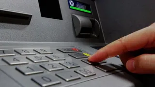 ATM'den para çekenler DİKKAT! O tuşa 1 saniye bile dokunmak paranızı buharlaştıracak 