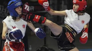 İzmir'de Türkiye Kick Boks Şampiyonası Tamamlandı