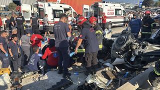 Kocaeli'de 5 Kişinin Hayatını Kaybettiği Trafik Kazasında Tır Sürücüsü Tutuklandı