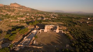 Sardes Antik Kenti ve Lidya Tümülüsleri, UNESCO Dünya Mirası Listesi'ne Alındı