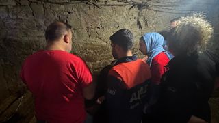 Siirt'te Bahçe Sulamak İçin Çıkan Kişi Ahırda Ölü Bulundu