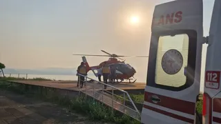 Trabzon'da Yaylada Rahatsızlanan Kadın Ambulans Helikopterle Hastaneye Ulaştırıldı