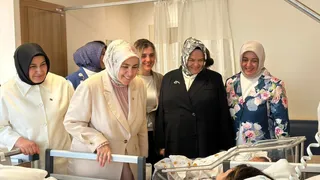 AK Parti Kadın Kolları, Dünya Emzirme Haftası'nda 81 ilde annelerle buluştu