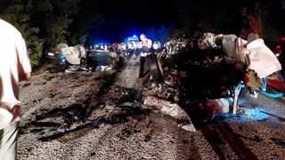 Çanakkale Yenice'de iki otomobilin çarpışması: 6 kişi yaşamını yitirdi